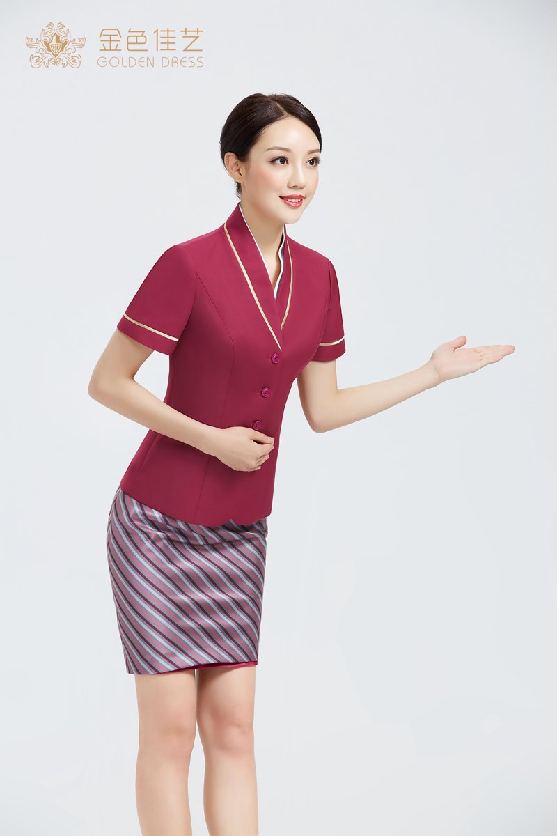 服装定制：以专业形象迎接每一个工作日