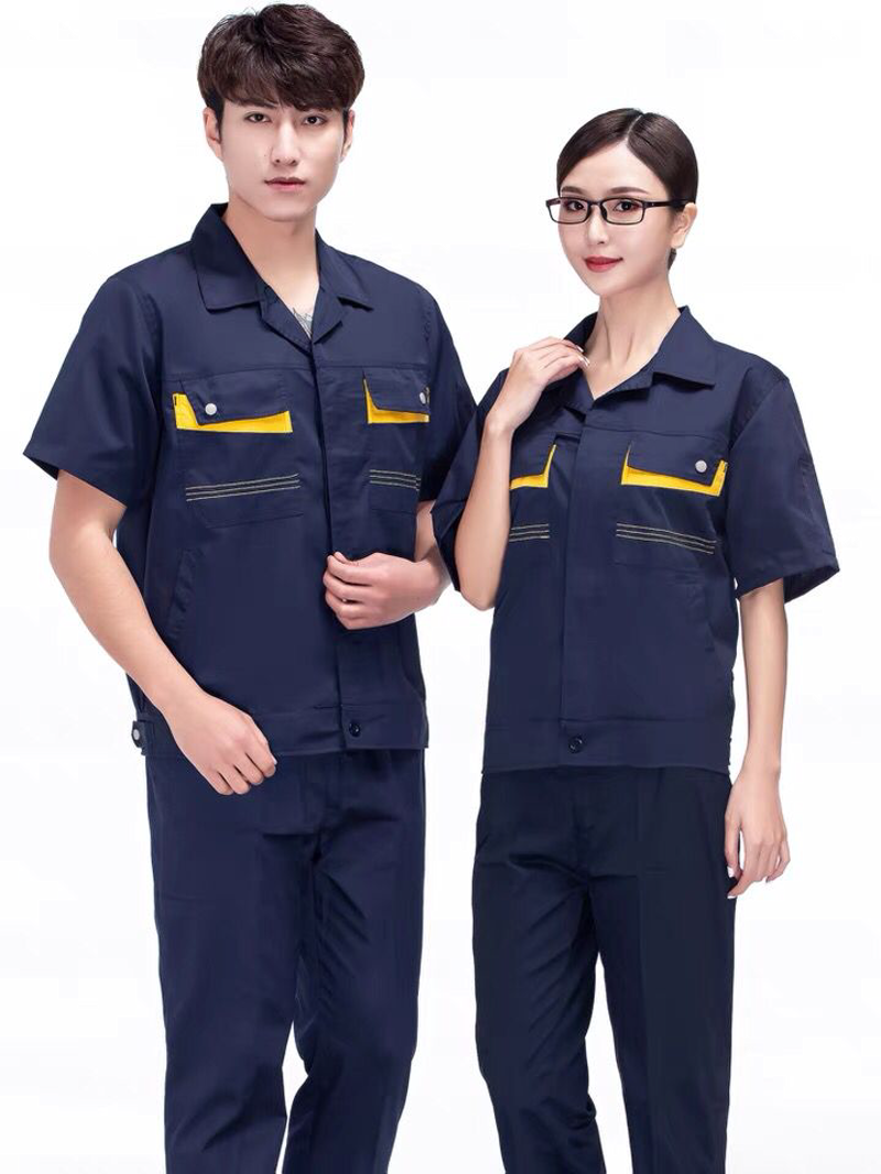 告别误区，让校服定制成为校园亮点